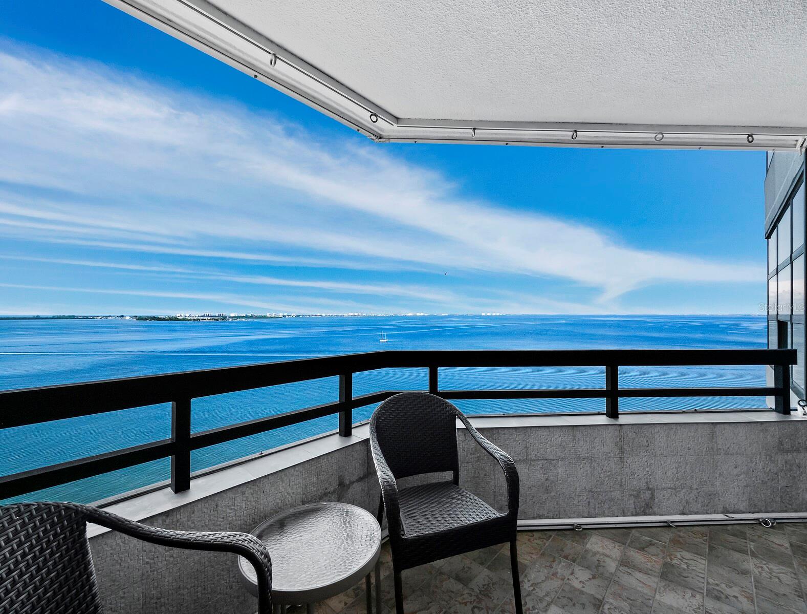 988 BLVD OF THE ARTS #1712