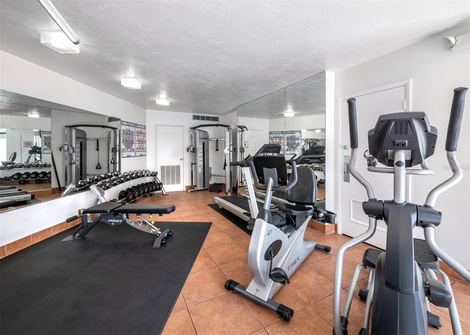 988 BLVD OF THE ARTS #1712