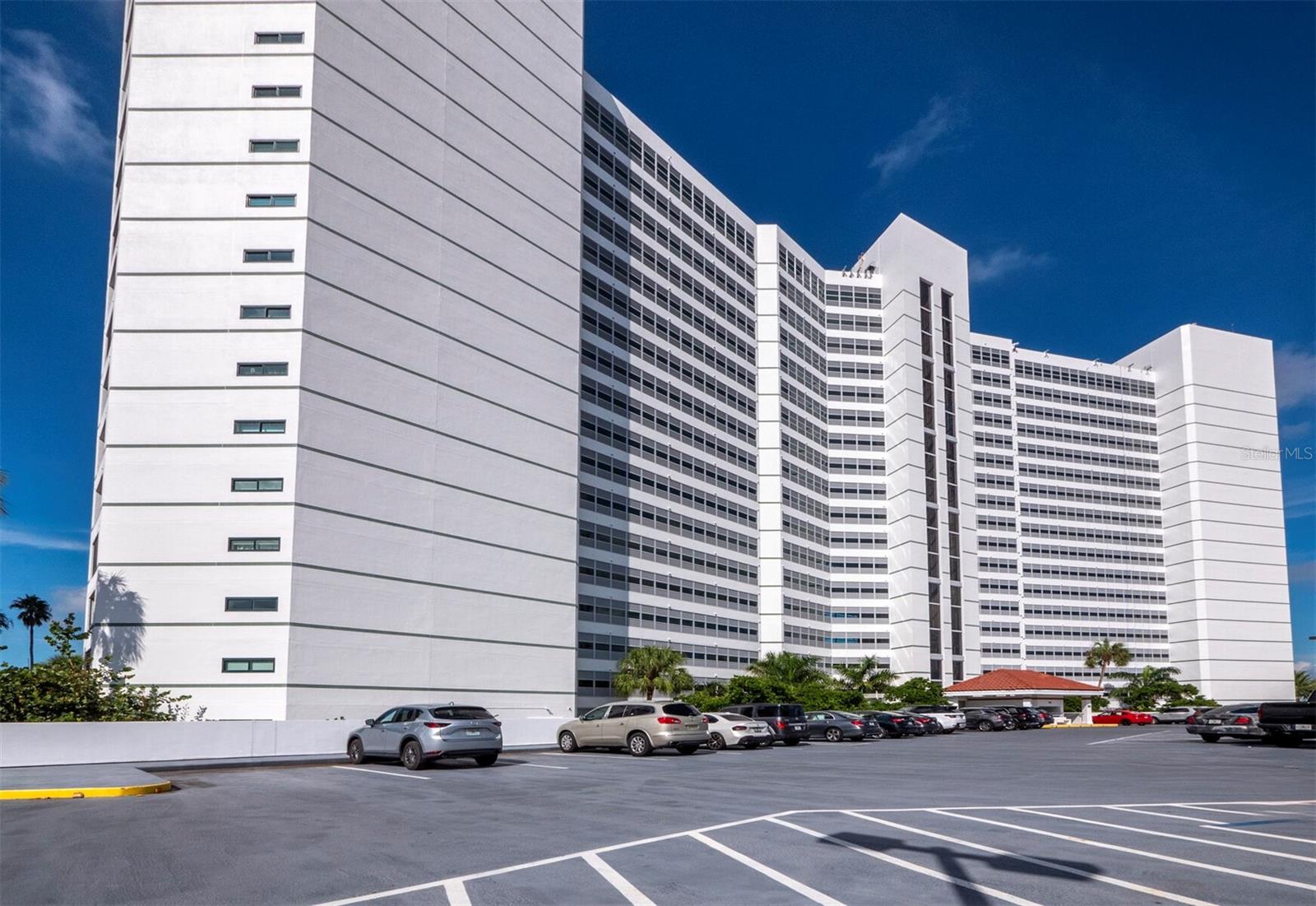 988 BLVD OF THE ARTS #1712