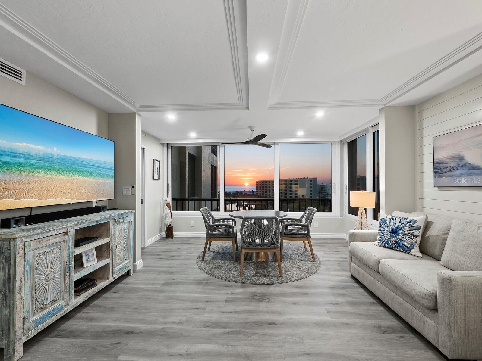 5780 MIDNIGHT PASS RD #609