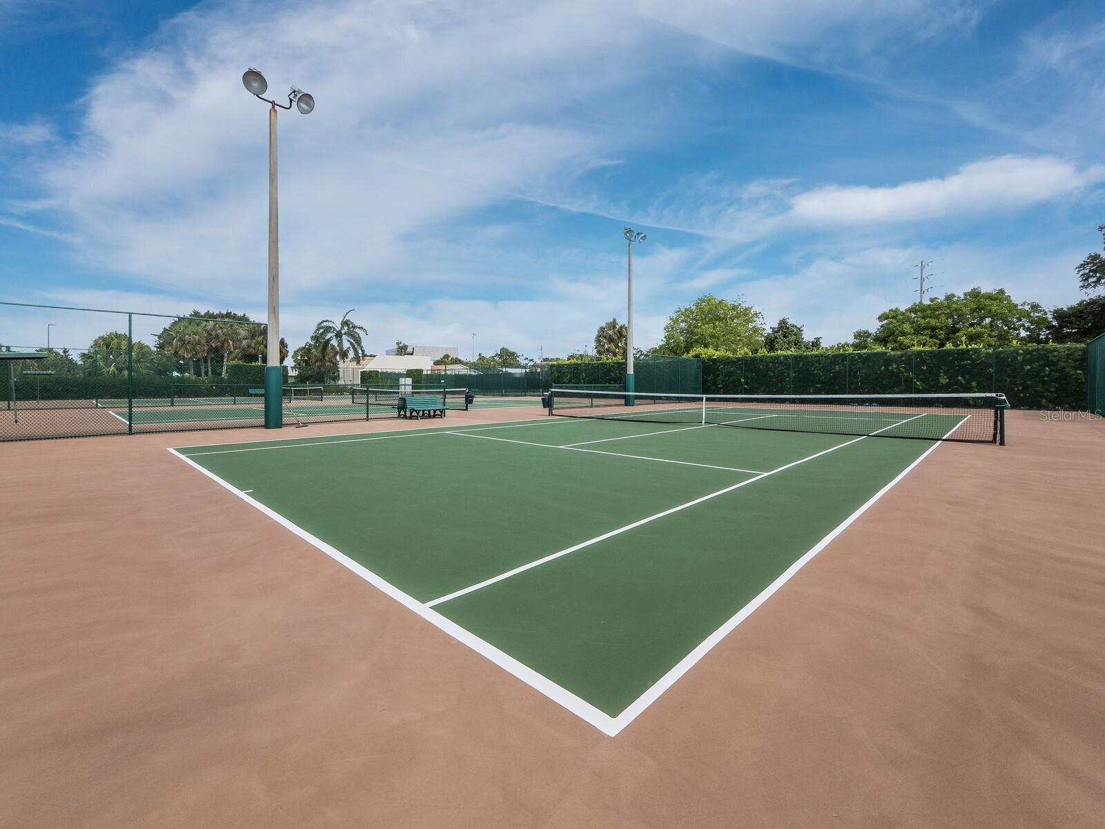 5780 MIDNIGHT PASS RD #609