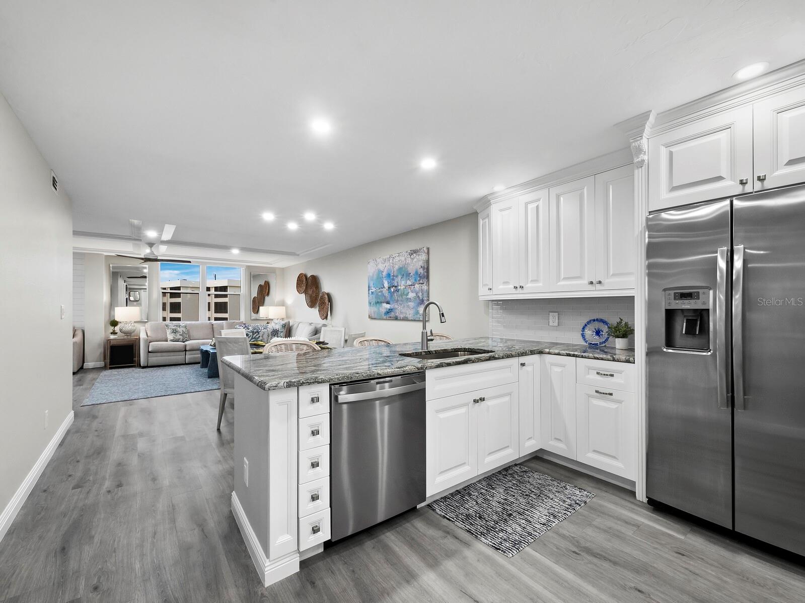 5780 MIDNIGHT PASS RD #609