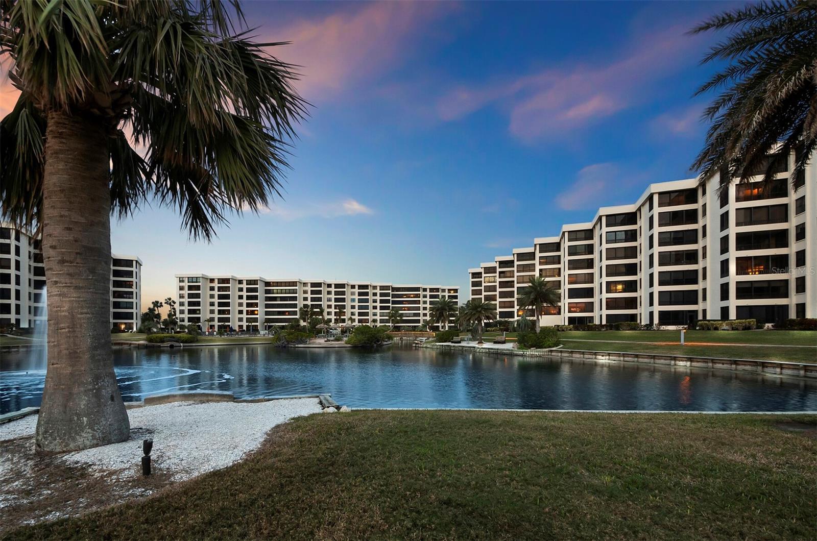 5780 MIDNIGHT PASS RD #609