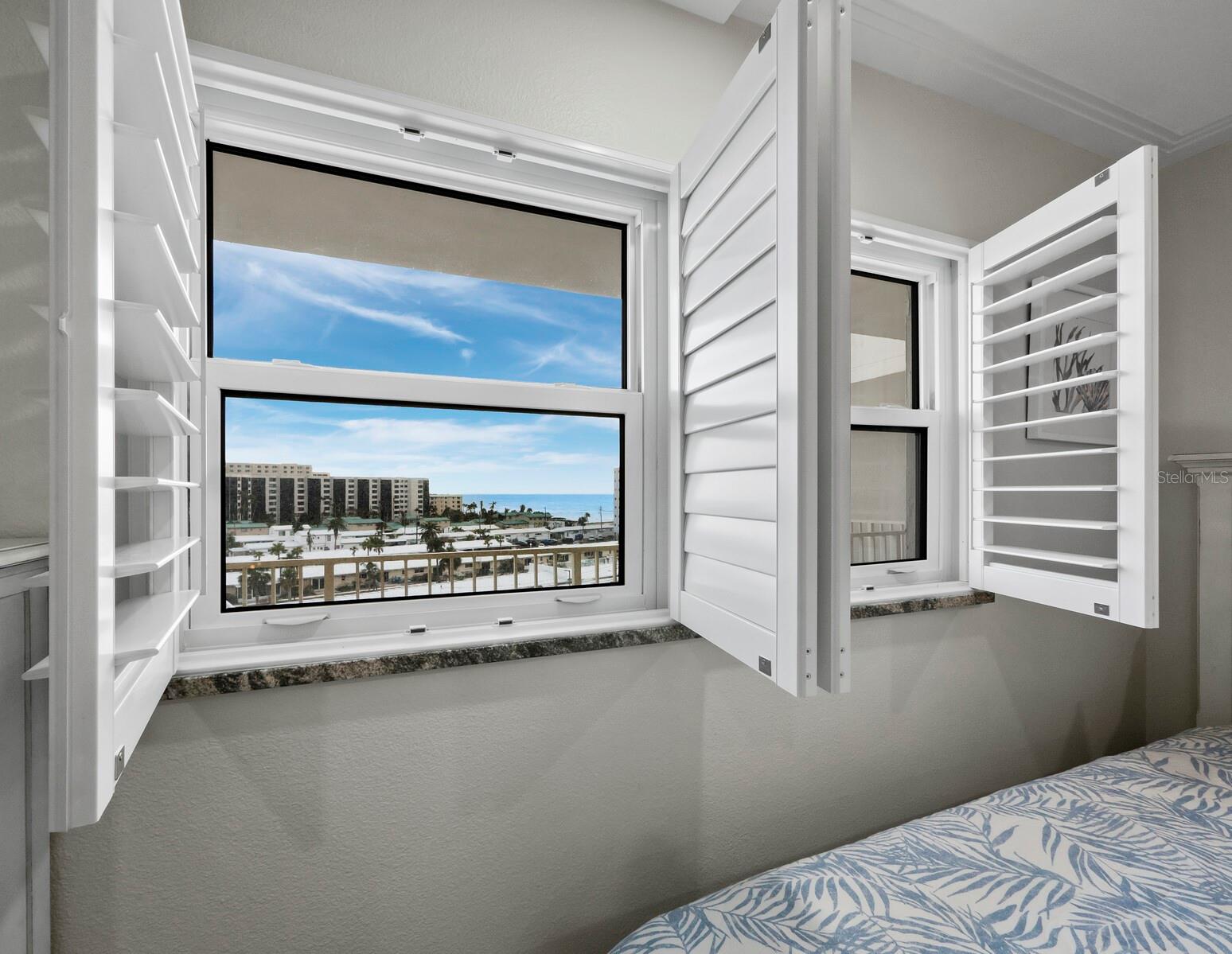 5780 MIDNIGHT PASS RD #609