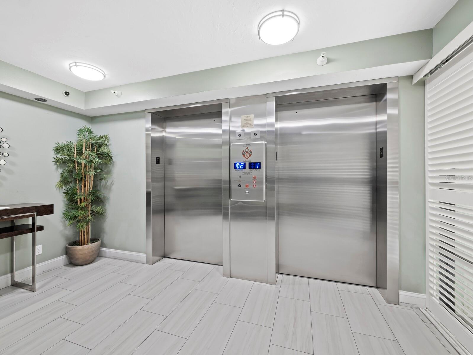 5780 MIDNIGHT PASS RD #609