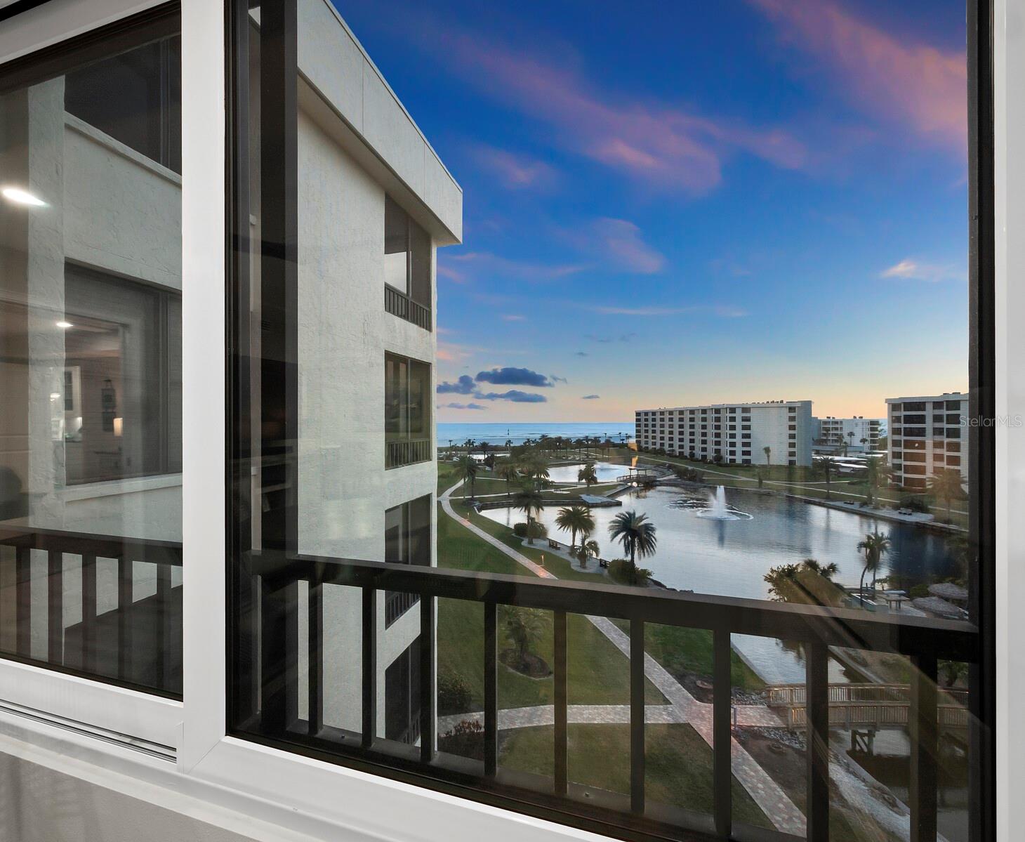 5780 MIDNIGHT PASS RD #609