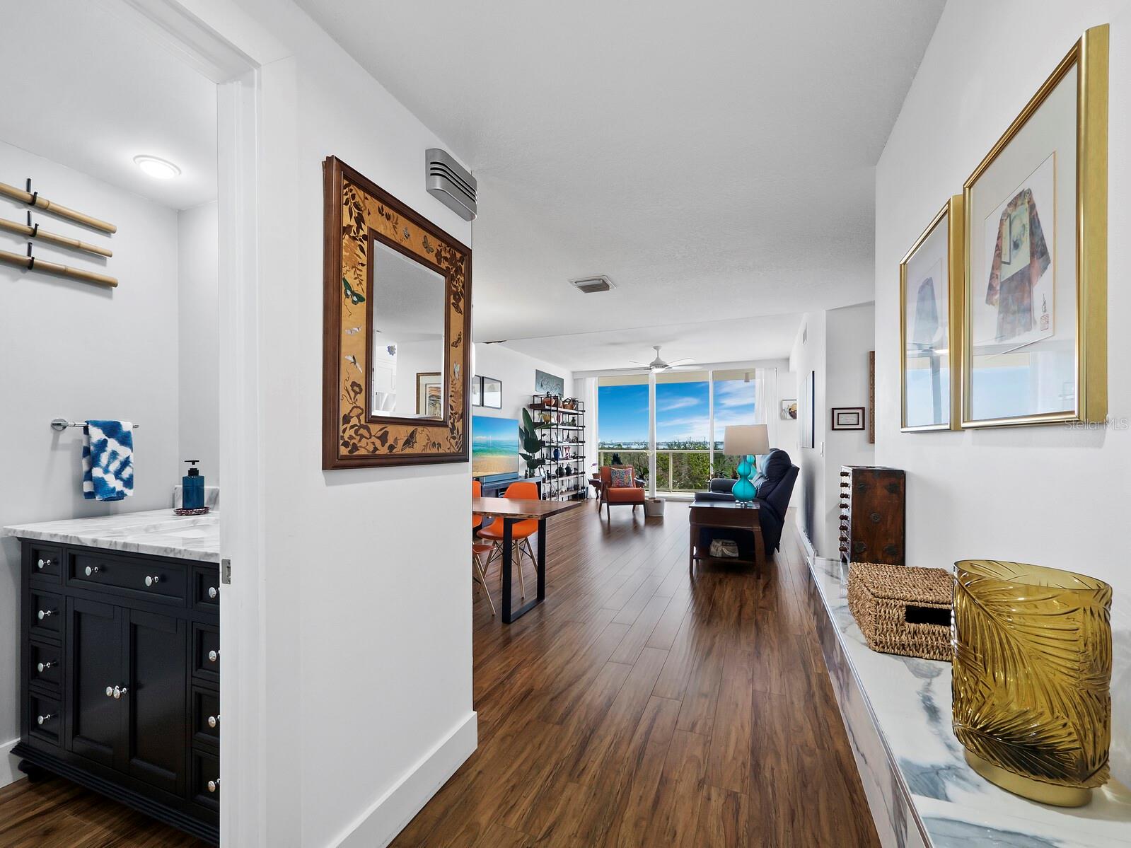 1800 BENJAMIN FRANKLIN DR #B408