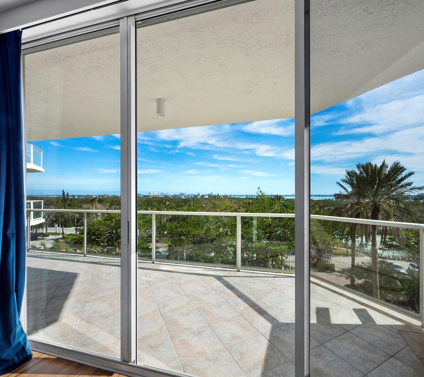 1800 BENJAMIN FRANKLIN DR #B408