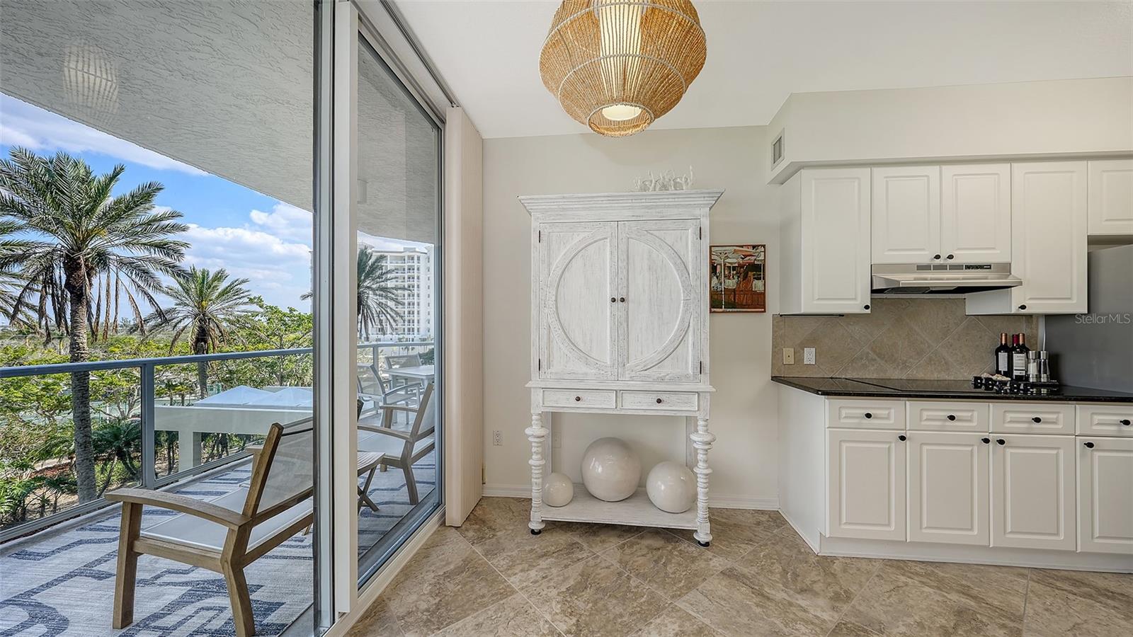 1800 BENJAMIN FRANKLIN DR #B308