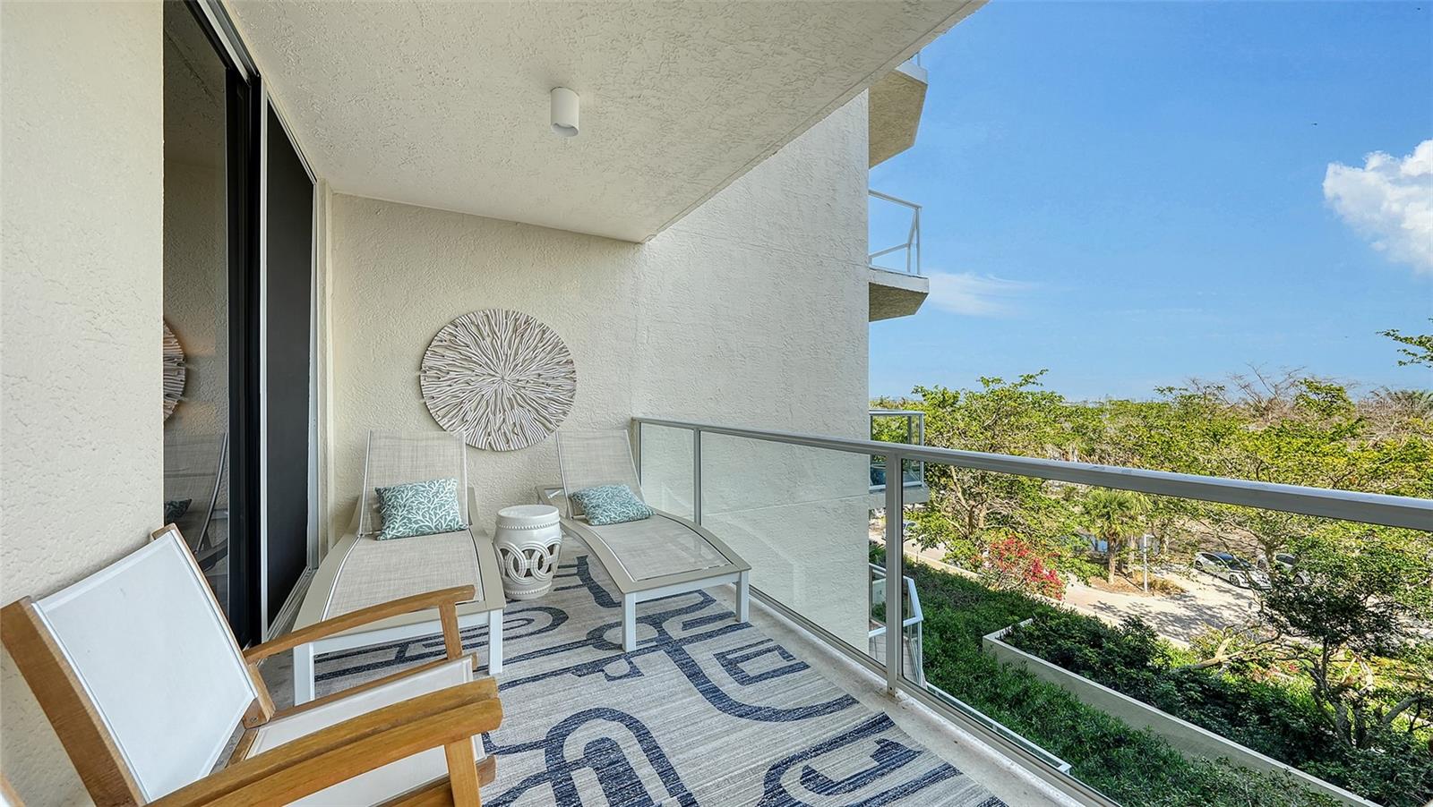 1800 BENJAMIN FRANKLIN DR #B308