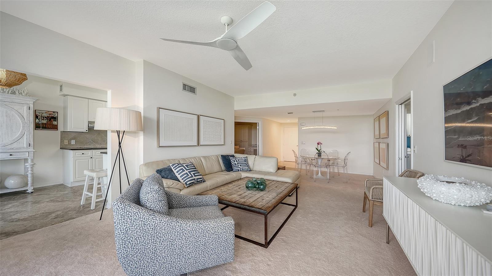 1800 BENJAMIN FRANKLIN DR #B308