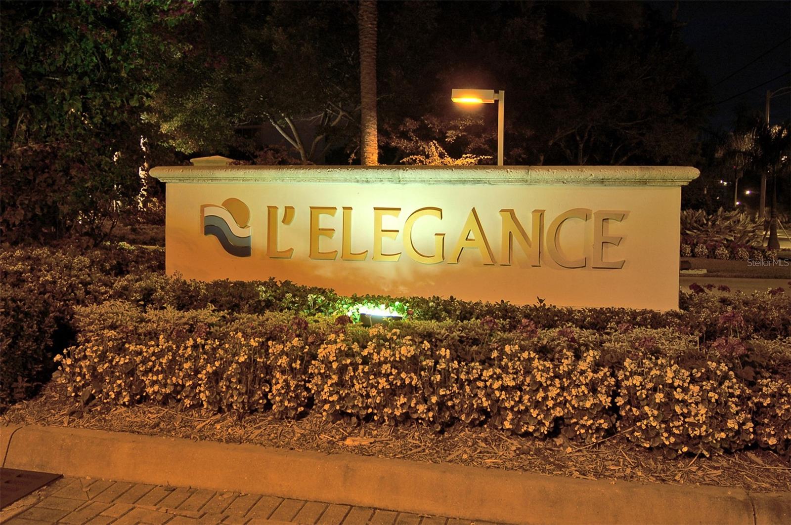 1800 BENJAMIN FRANKLIN DR #B308