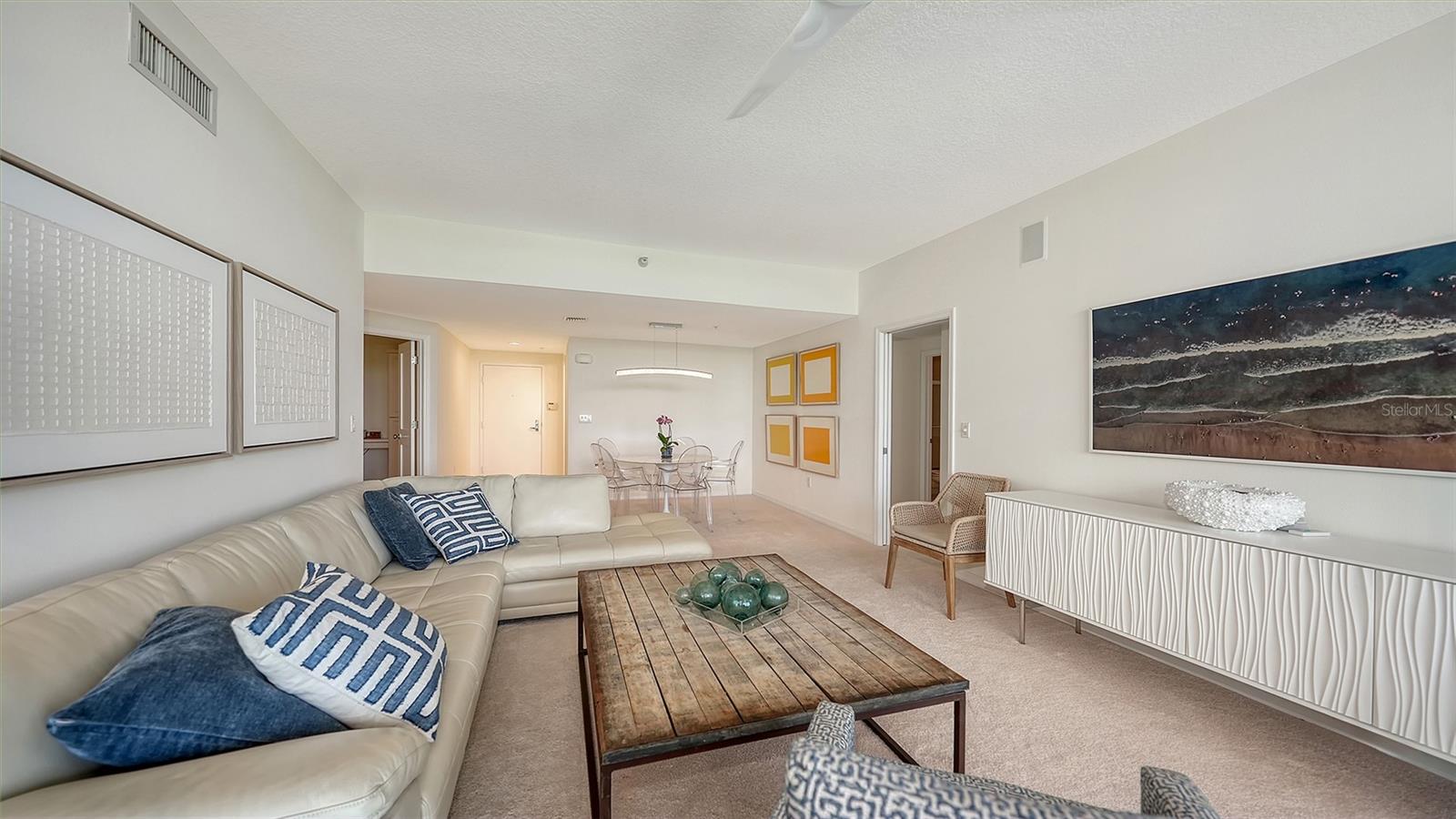 1800 BENJAMIN FRANKLIN DR #B308