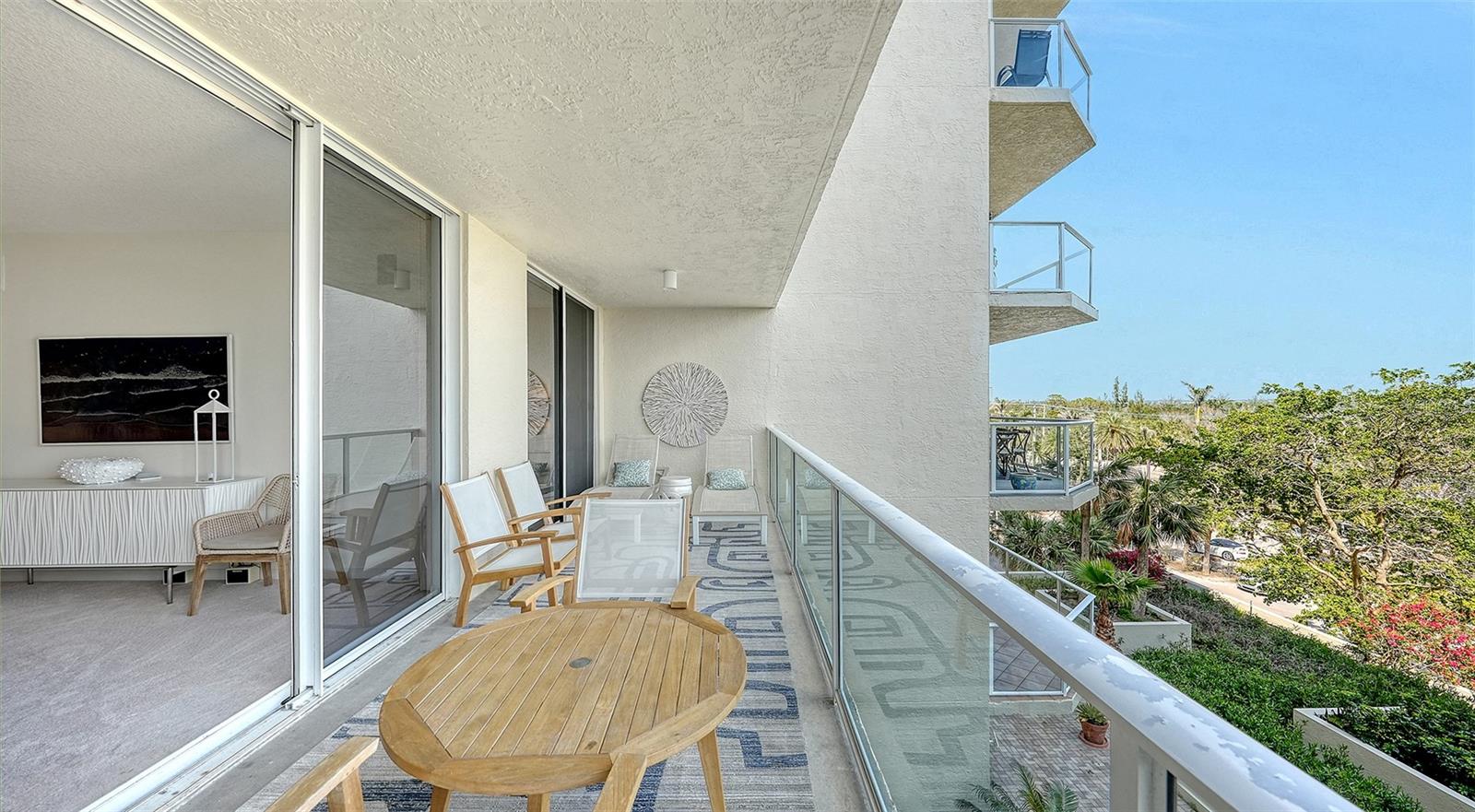 1800 BENJAMIN FRANKLIN DR #B308