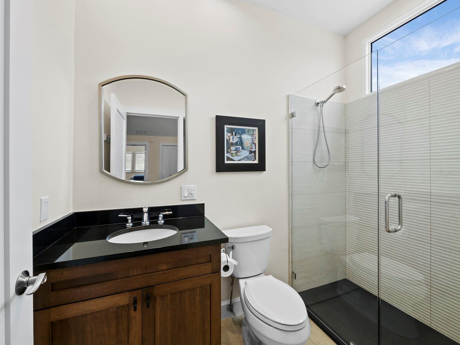 2282 HARBOUR COURT DR