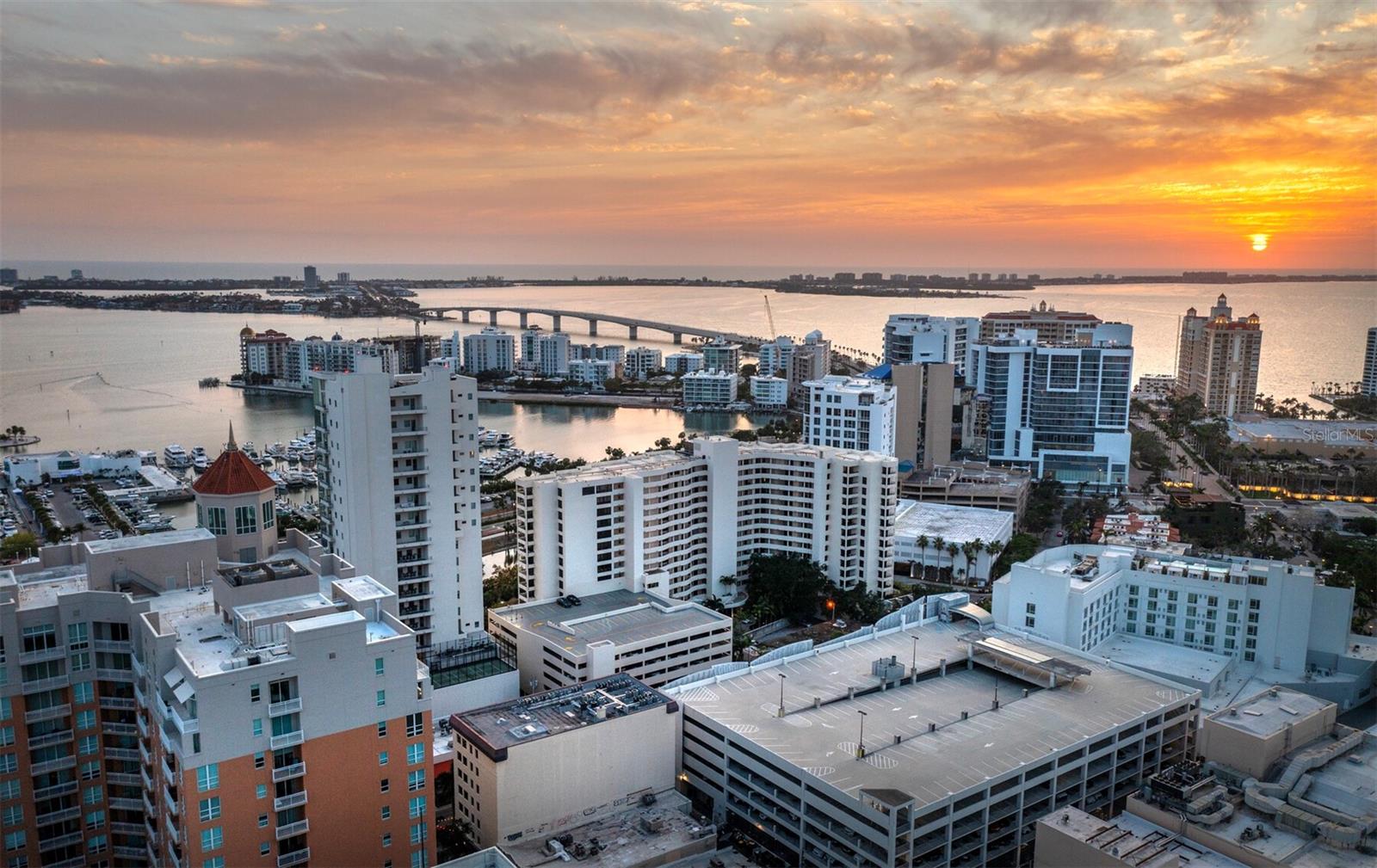 50 CENTRAL AVE #17PHD