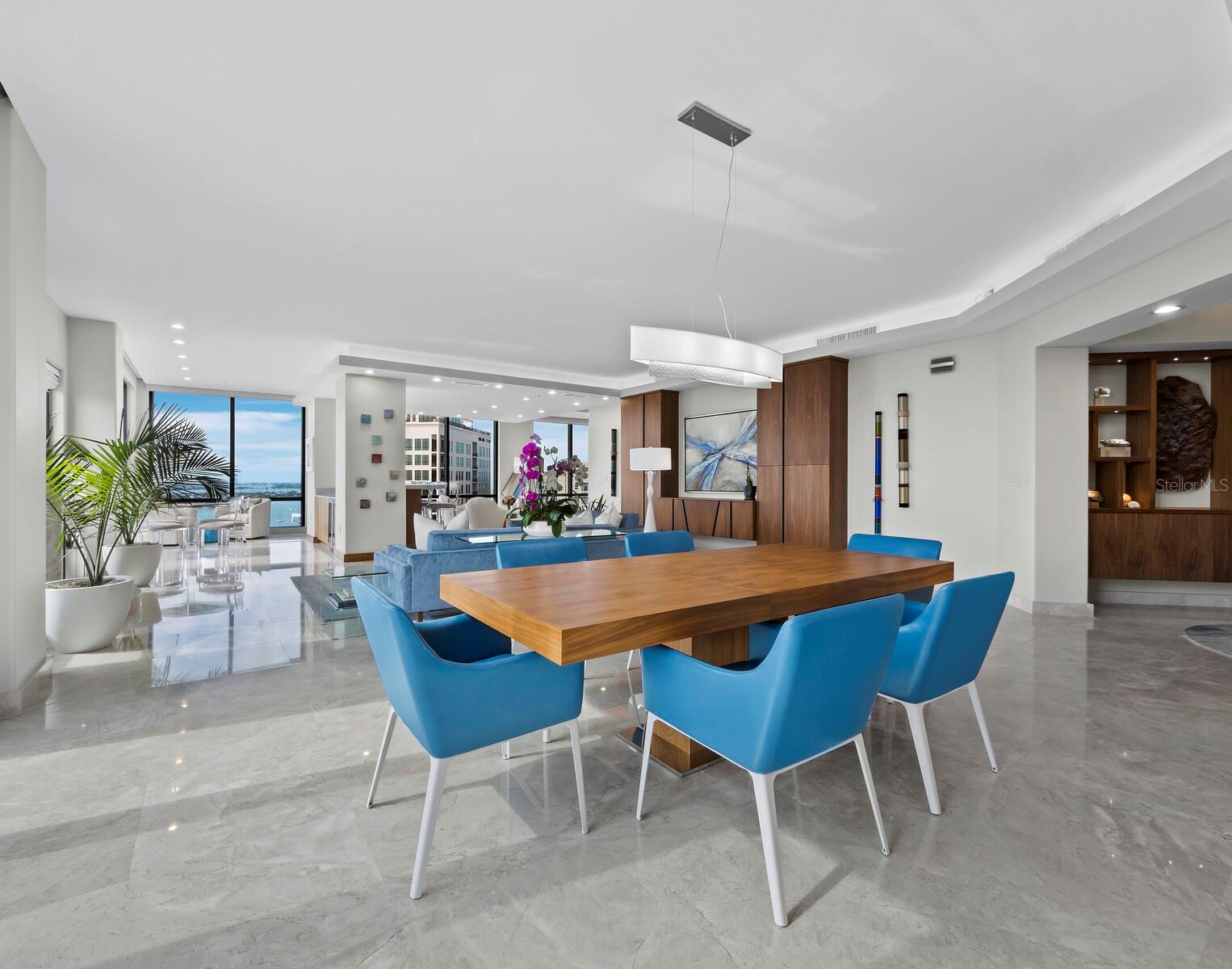 50 CENTRAL AVE #17PHD