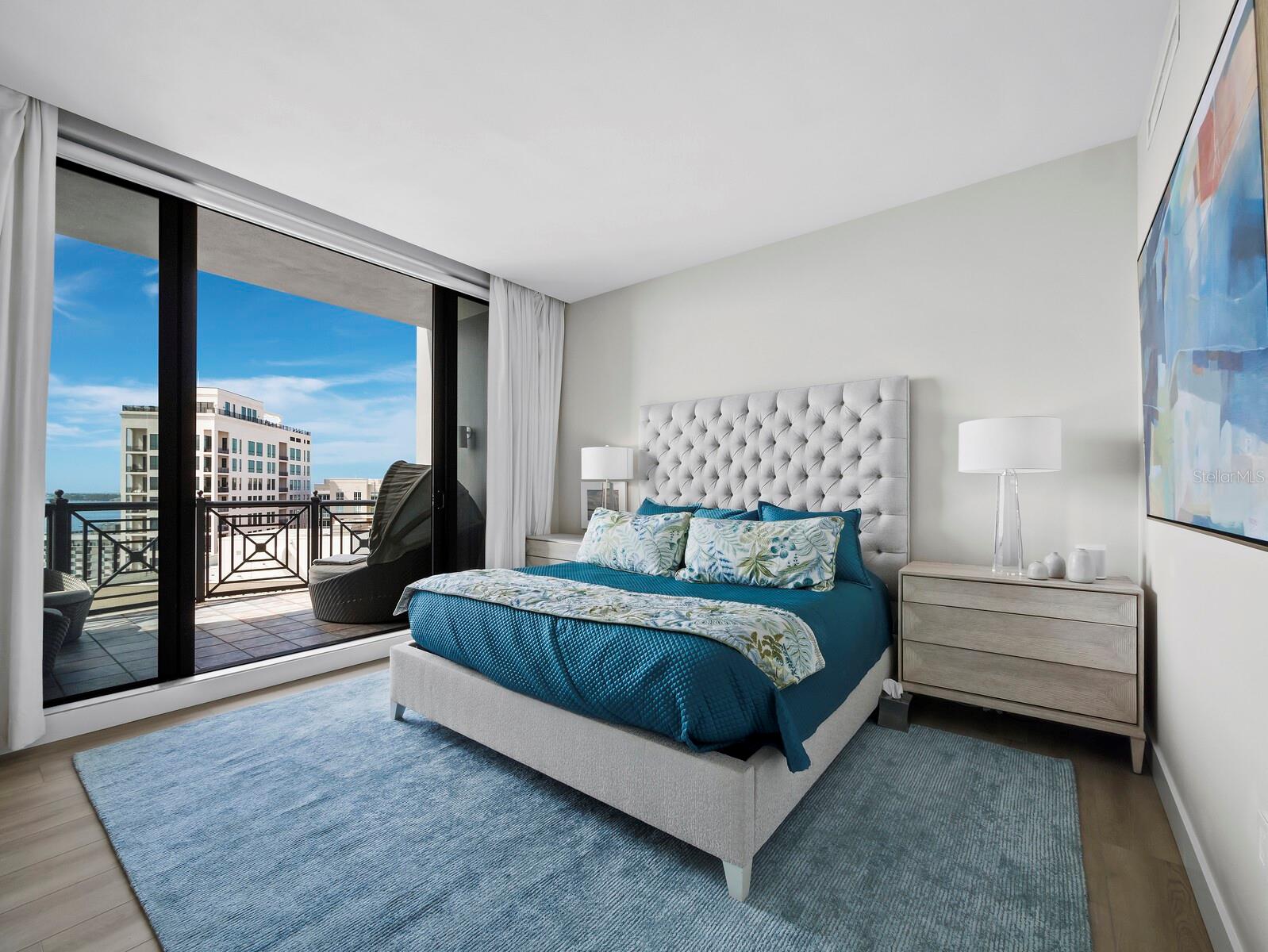 50 CENTRAL AVE #17PHD