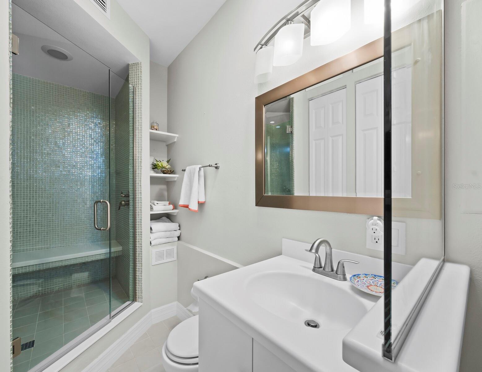 50 CENTRAL AVE #17PHD