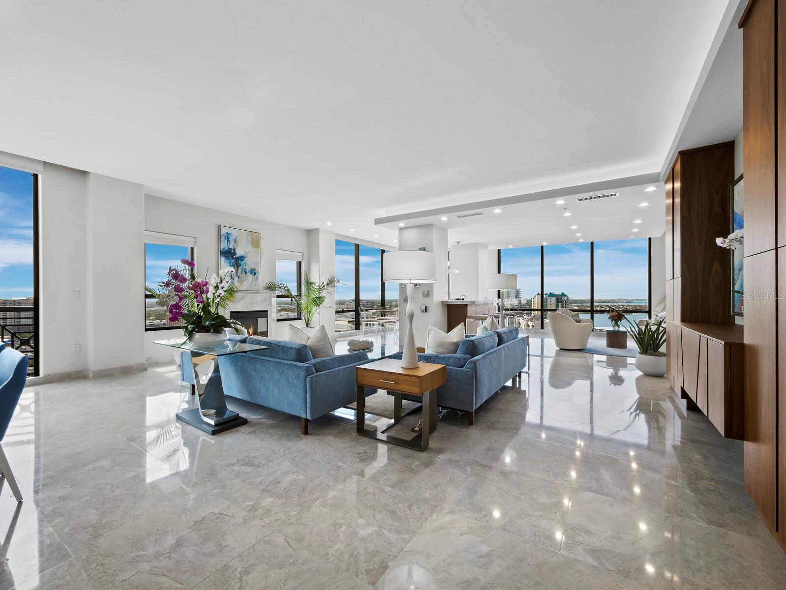 50 CENTRAL AVE #17PHD