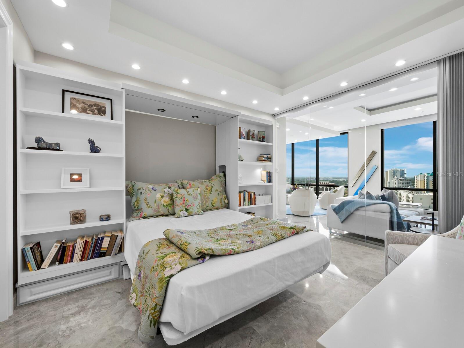 50 CENTRAL AVE #17PHD