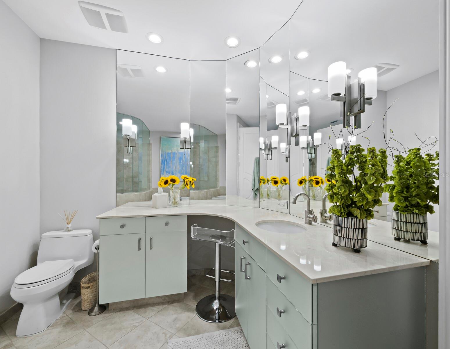 50 CENTRAL AVE #17PHD