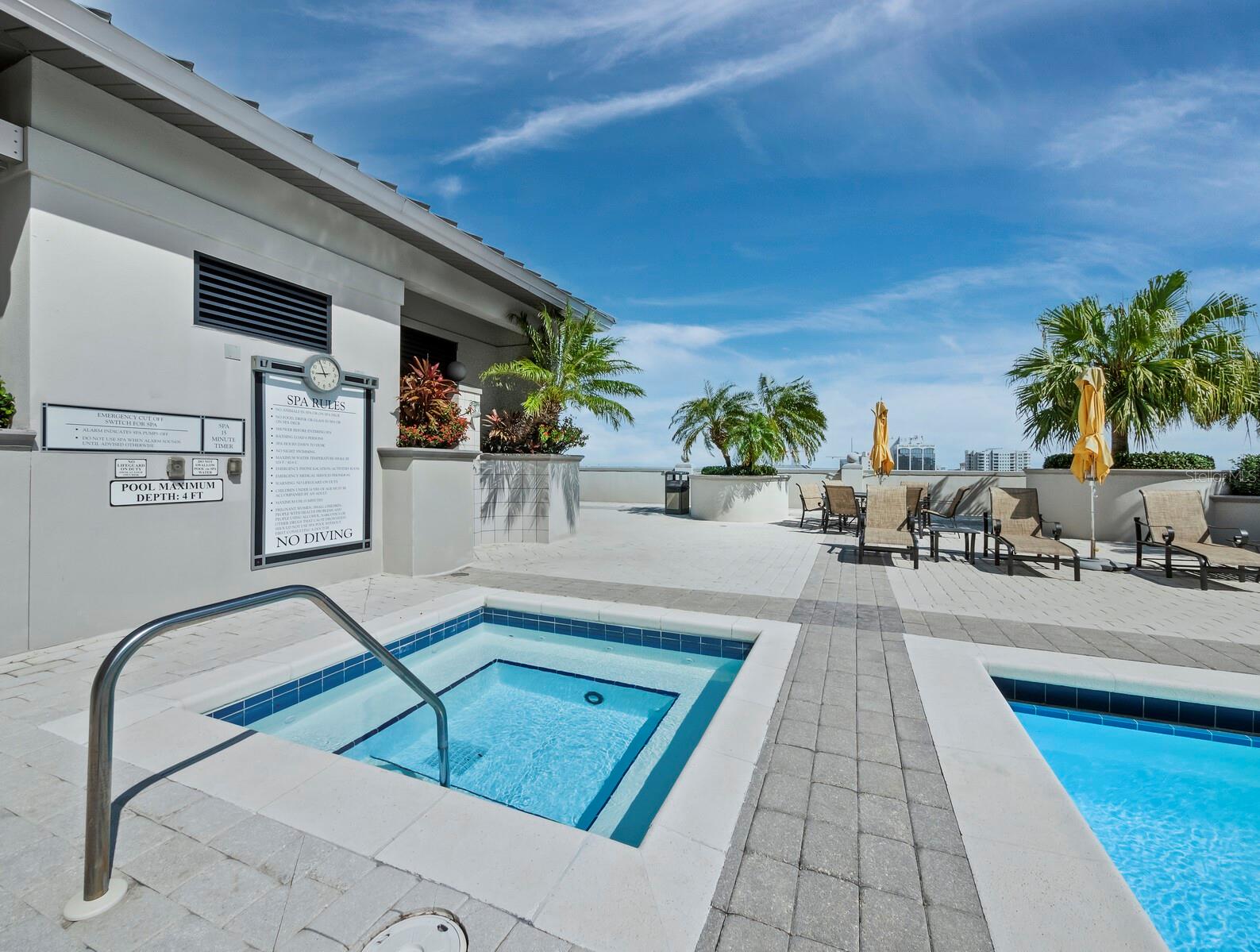 50 CENTRAL AVE #17PHD