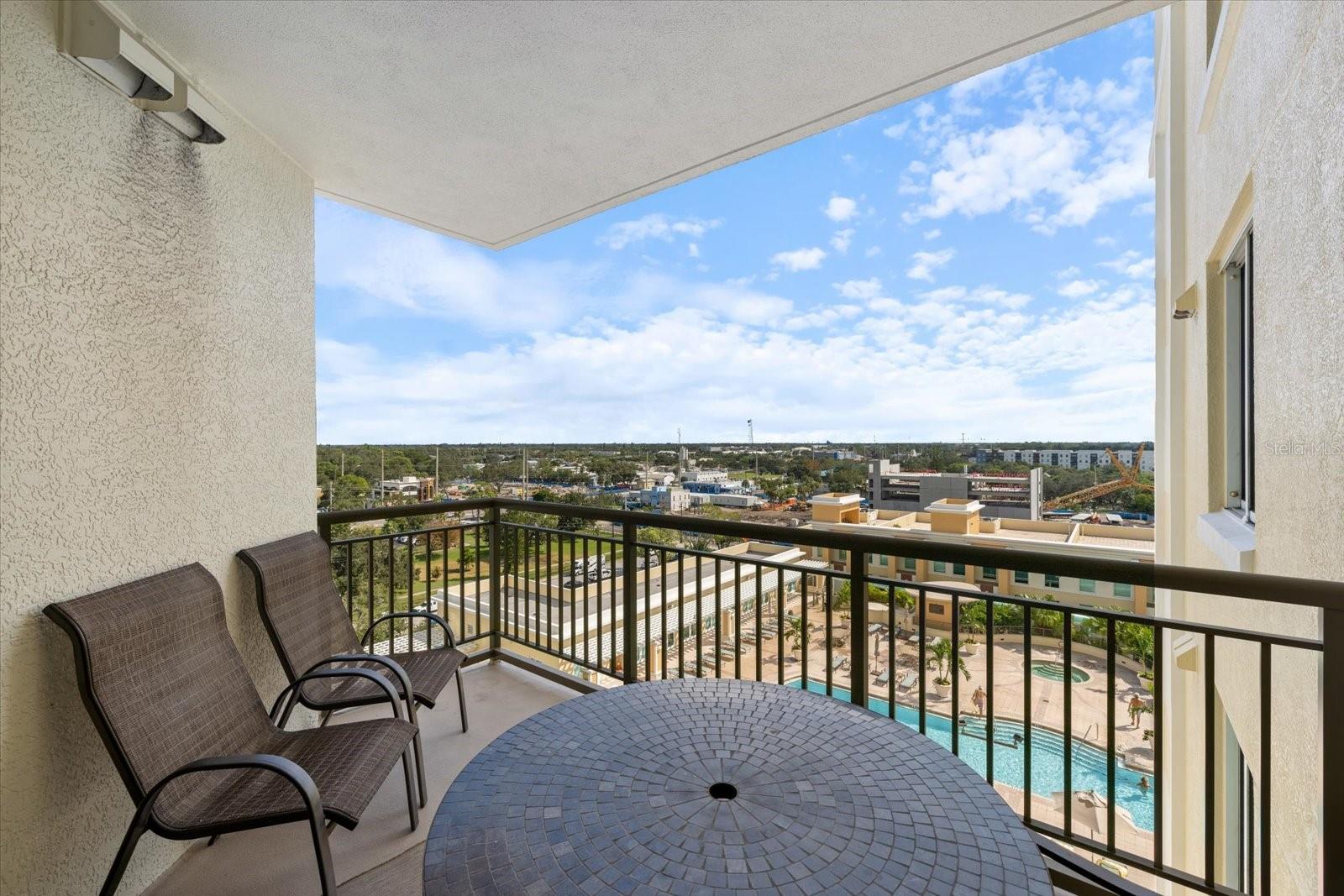 800 N TAMIAMI TRL #806