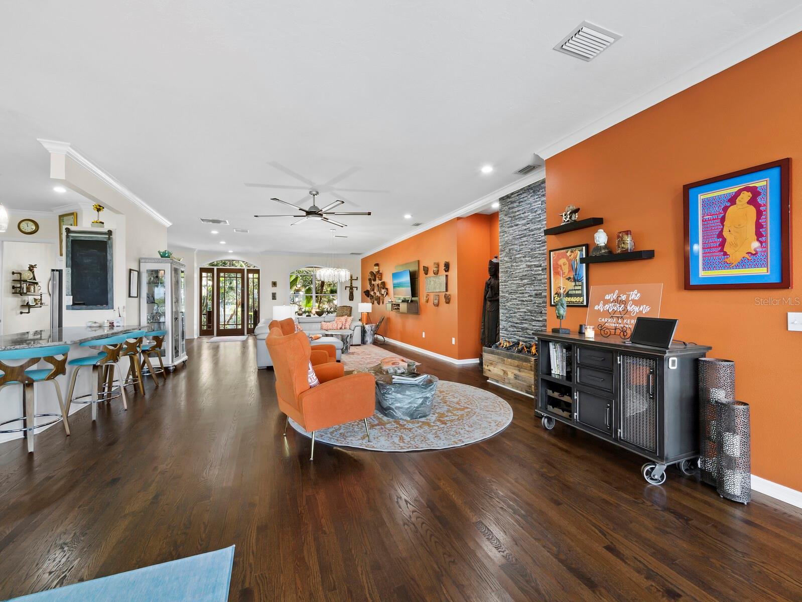 8810 FISHERMENS BAY DR