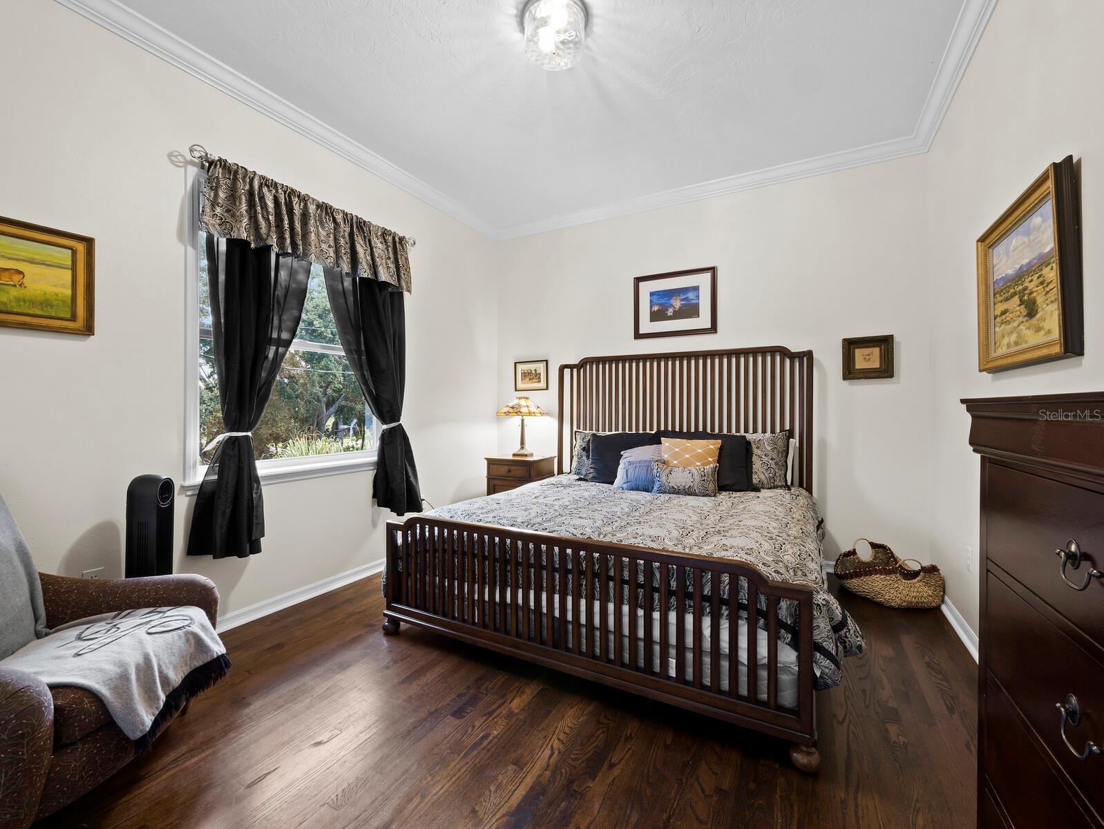 8810 FISHERMENS BAY DR