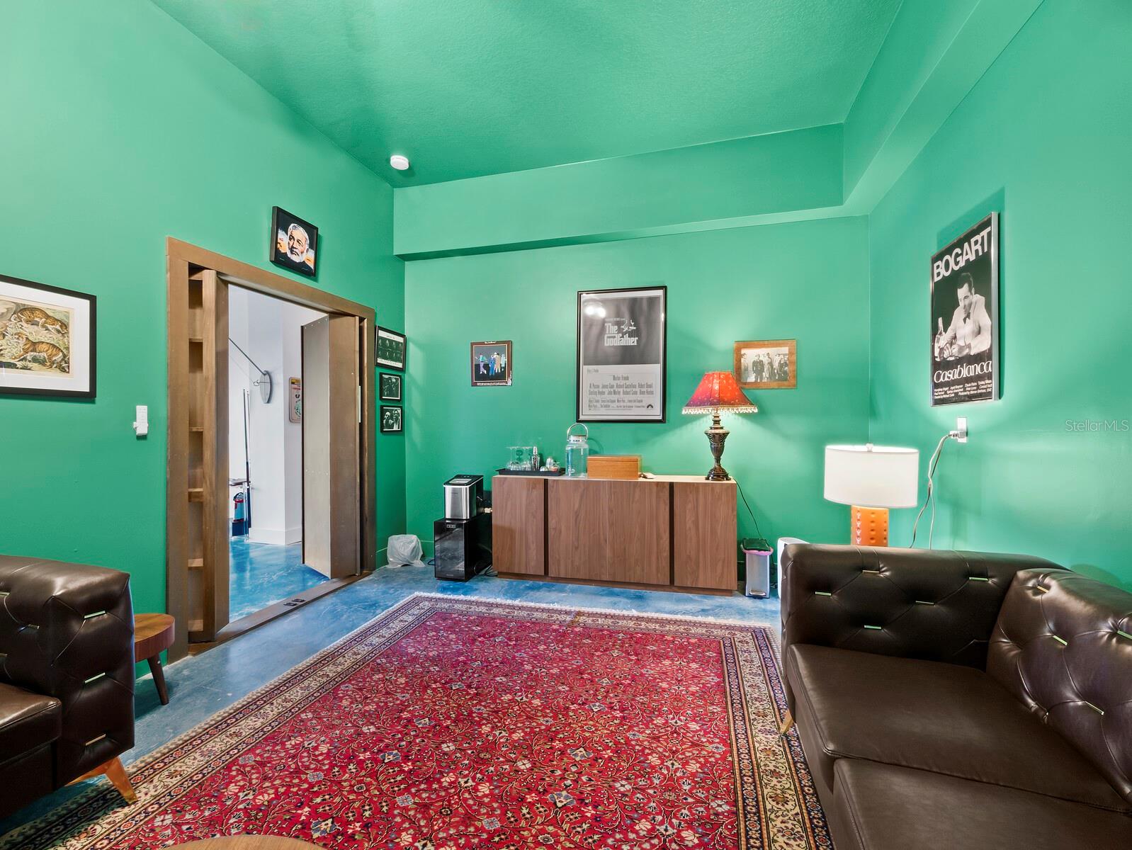 8810 FISHERMENS BAY DR