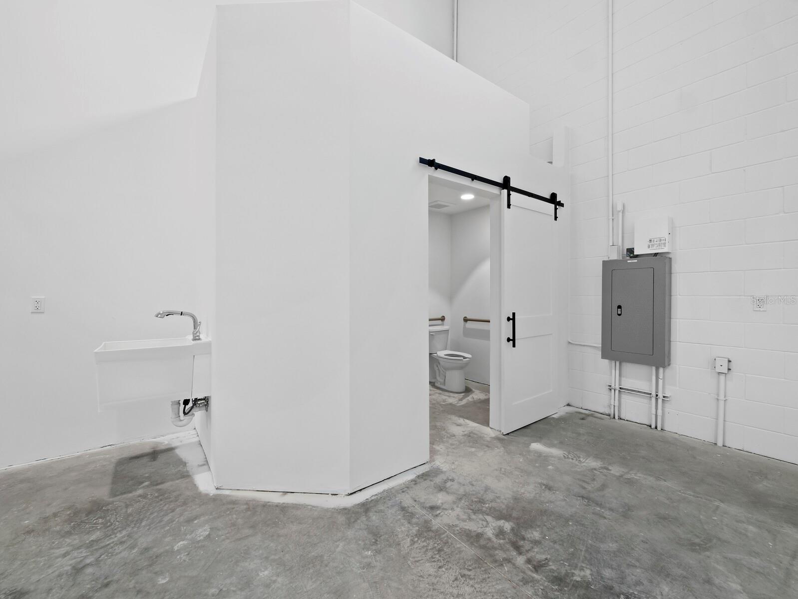 6566 PALMER PARK CIR #6