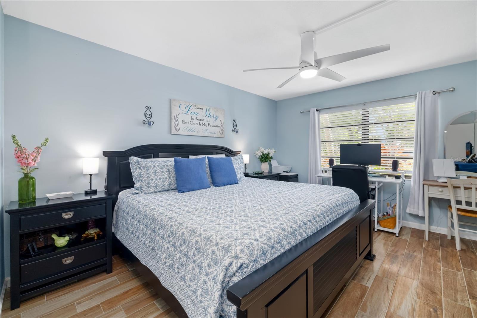 7050 FAIRWAY BEND LN #165