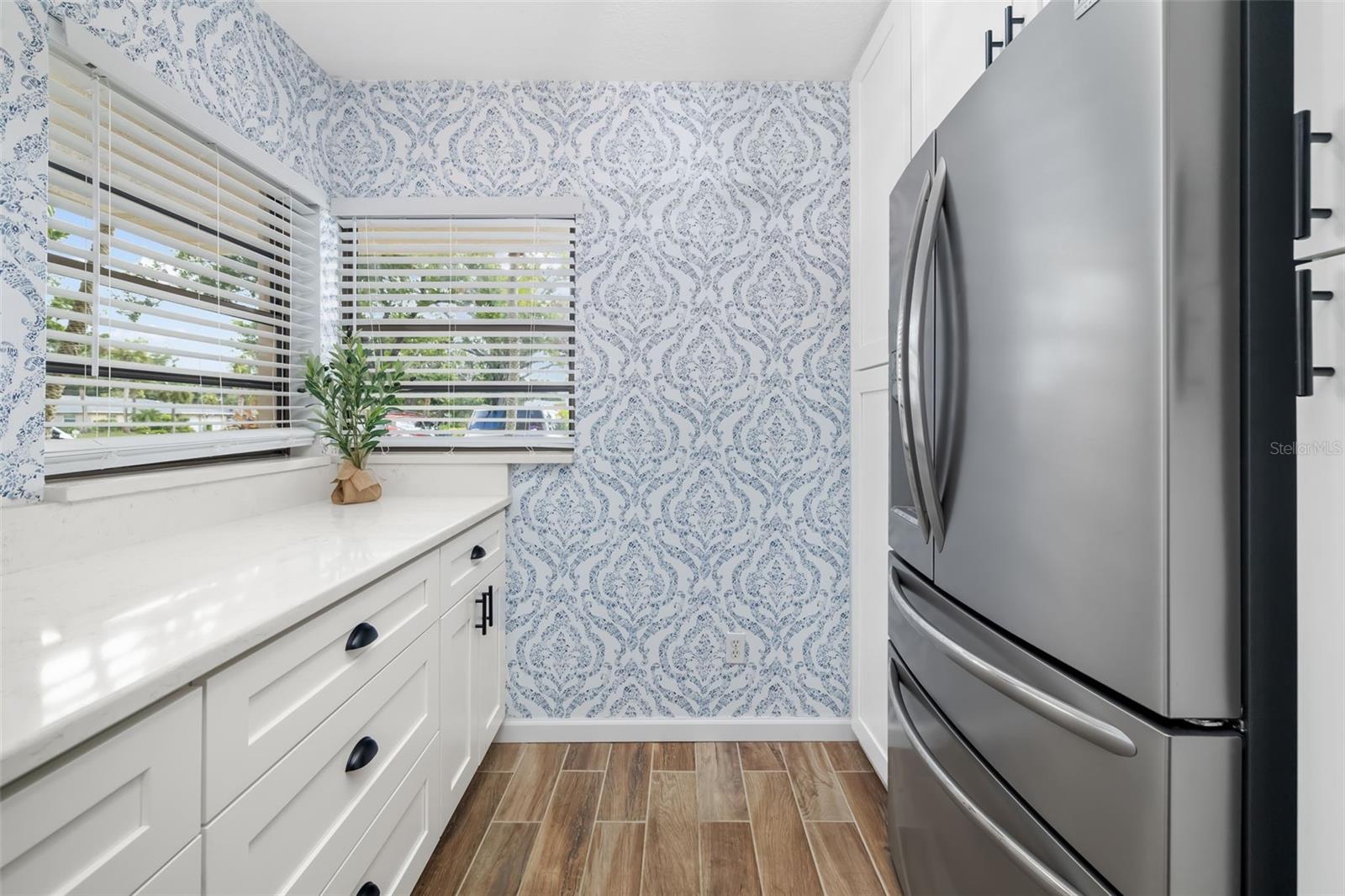 7050 FAIRWAY BEND LN #165