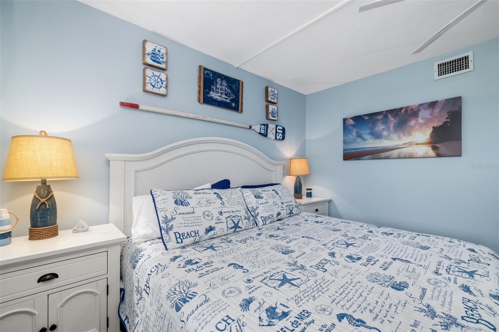 7050 FAIRWAY BEND LN #165