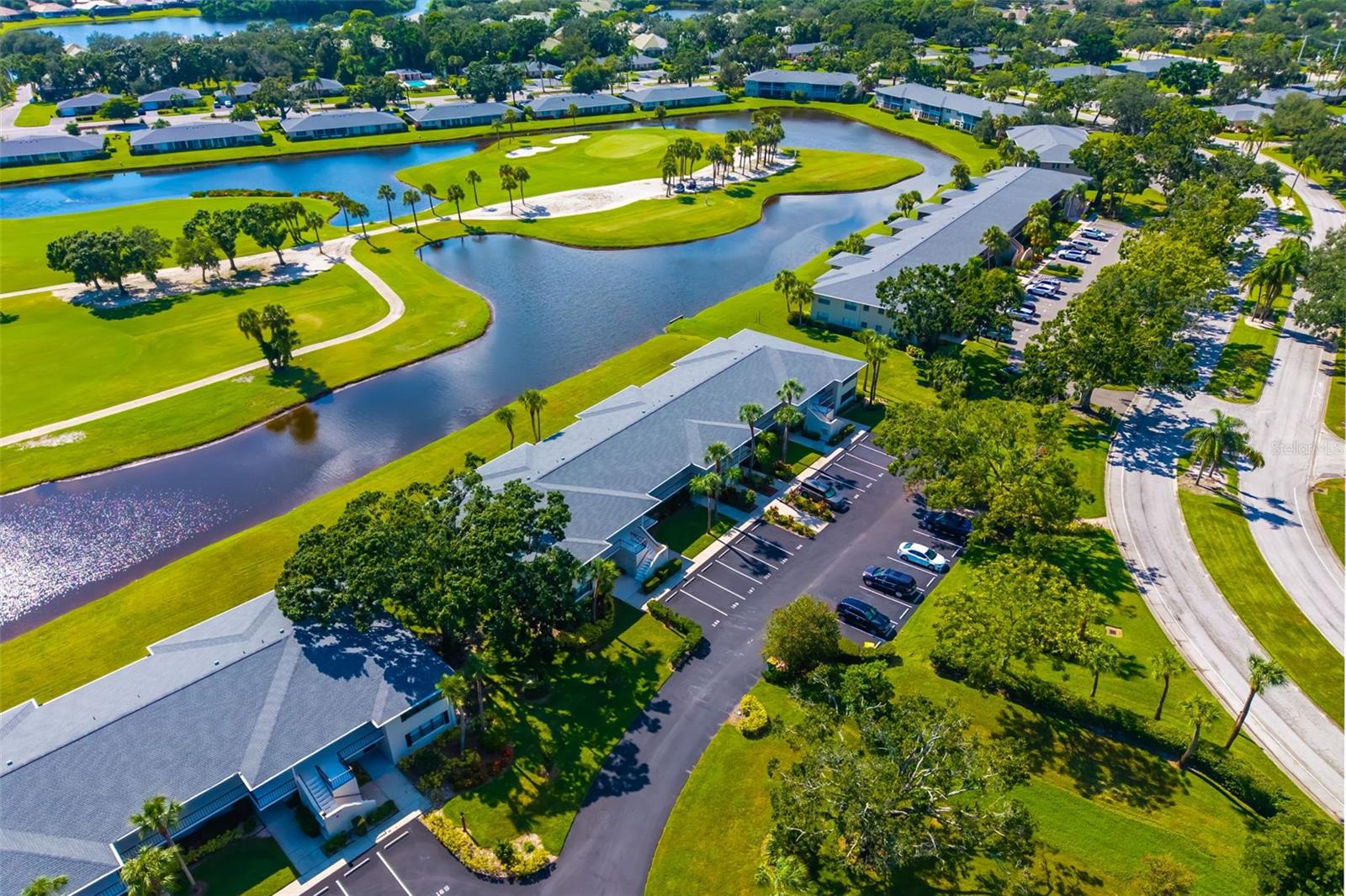 7050 FAIRWAY BEND LN #165