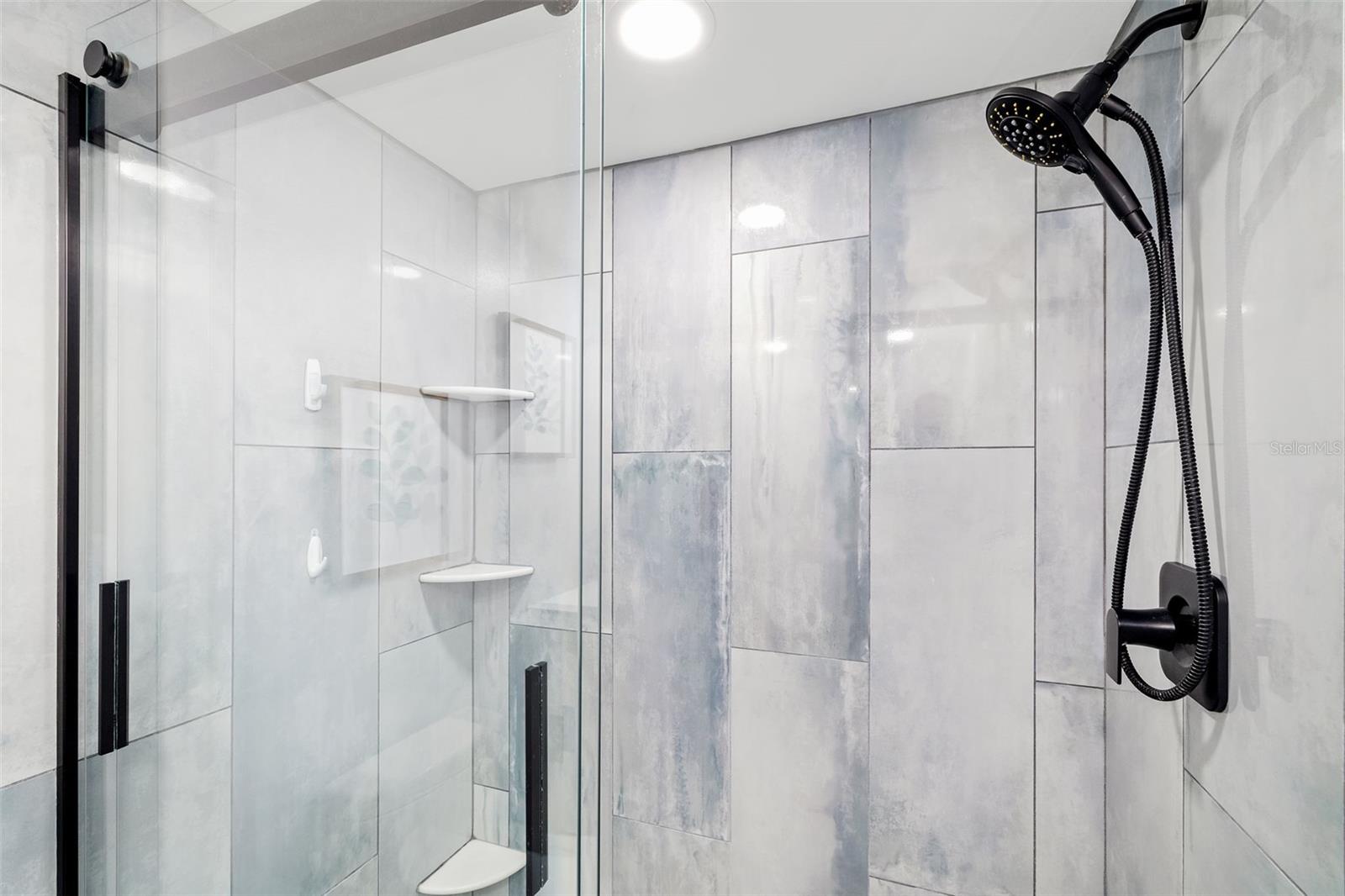 7050 FAIRWAY BEND LN #165