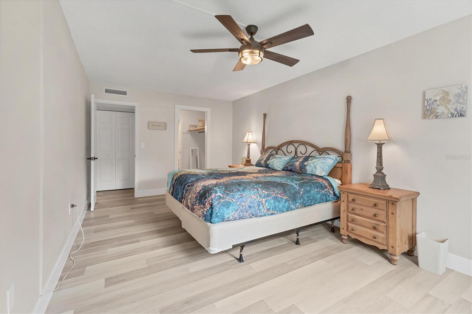 1644 STICKNEY POINT RD #102