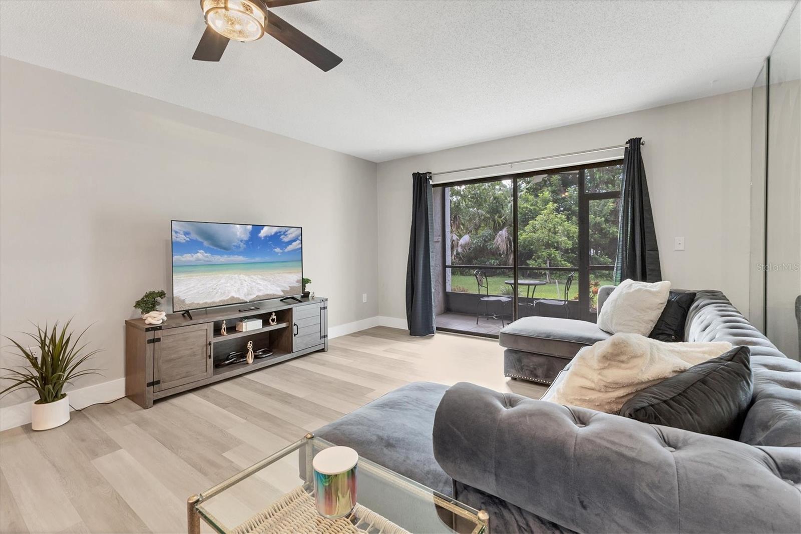 1644 STICKNEY POINT RD #102