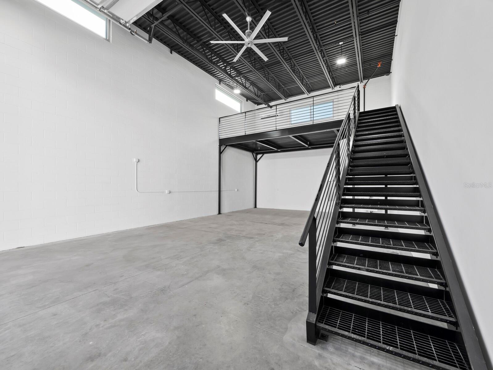 6566 PALMER PARK CIR #1