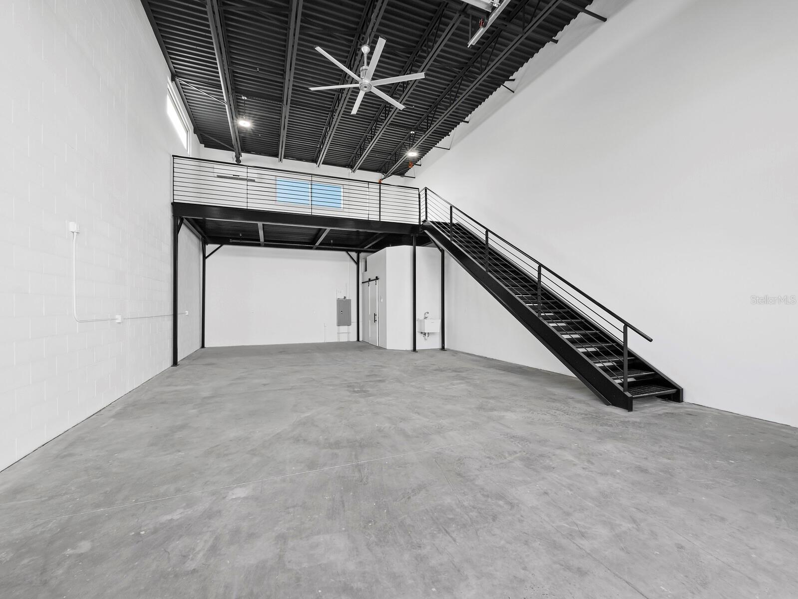 6566 PALMER PARK CIR #1