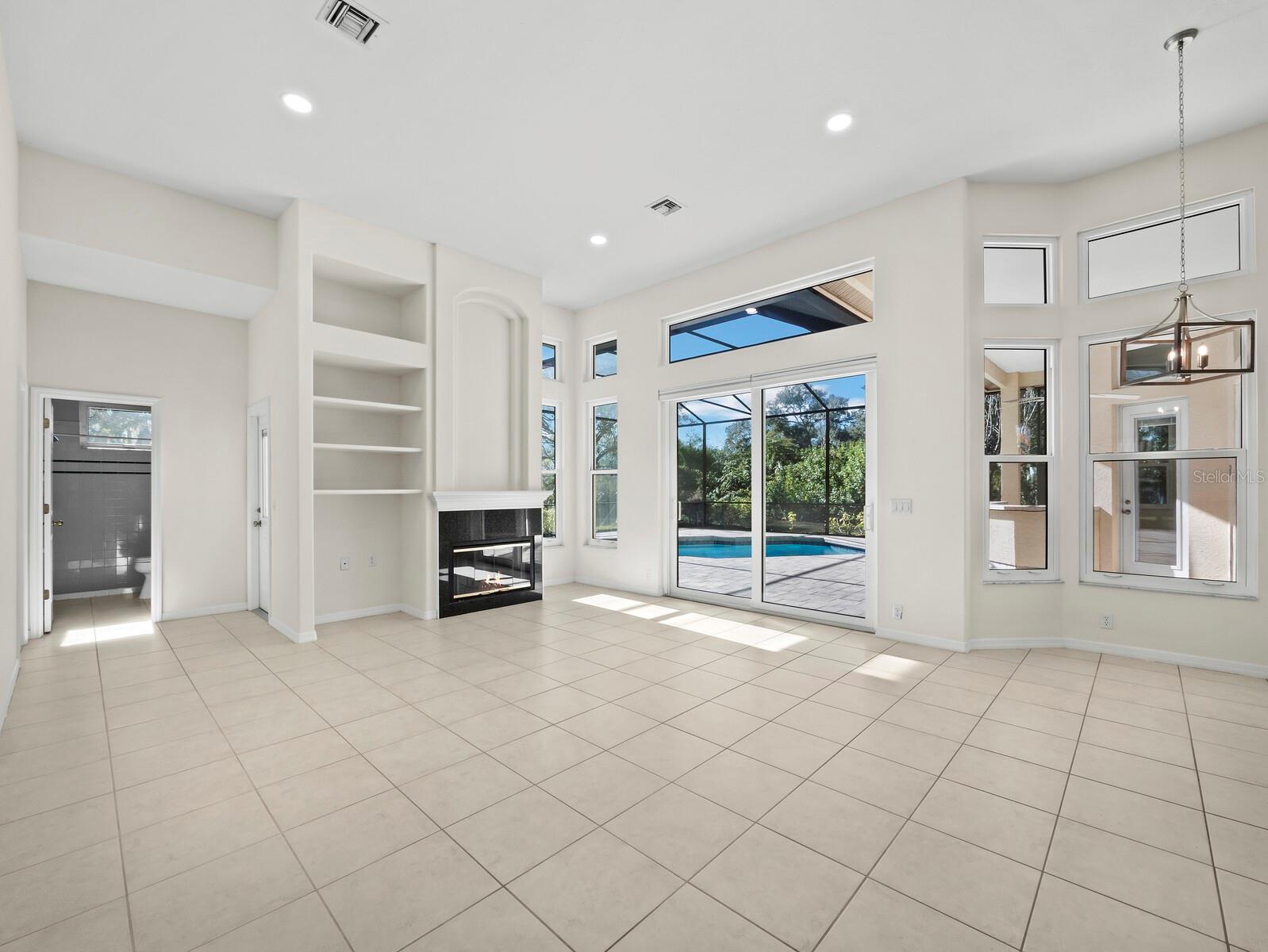 6505 TAEDA DR