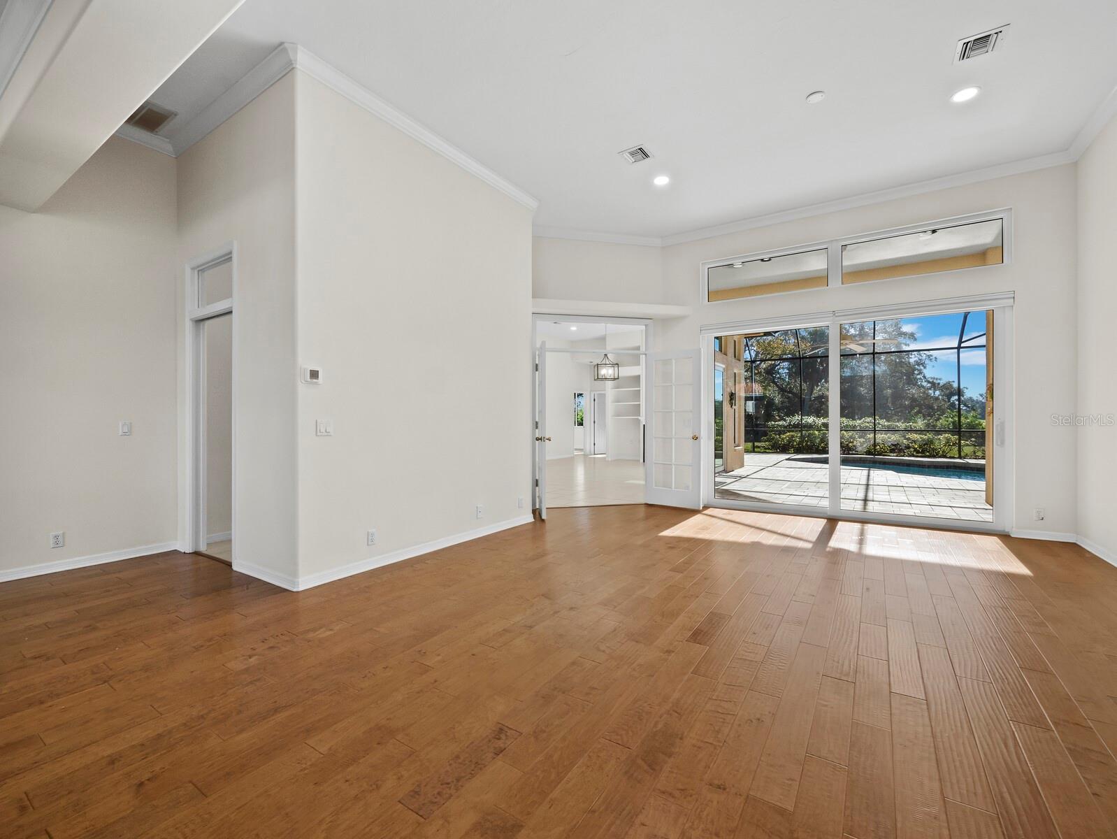 6505 TAEDA DR
