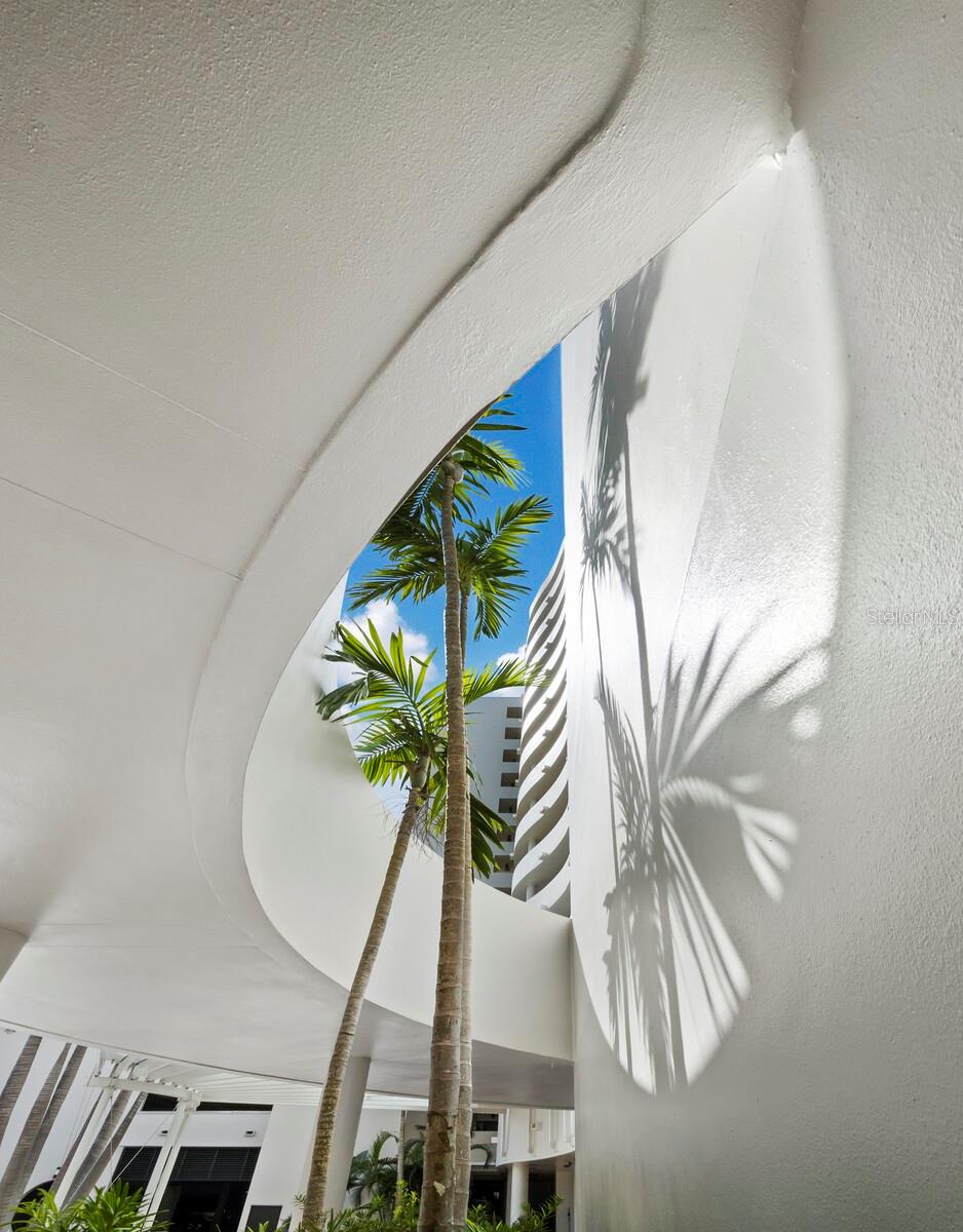 1255 N GULFSTREAM AVE #408