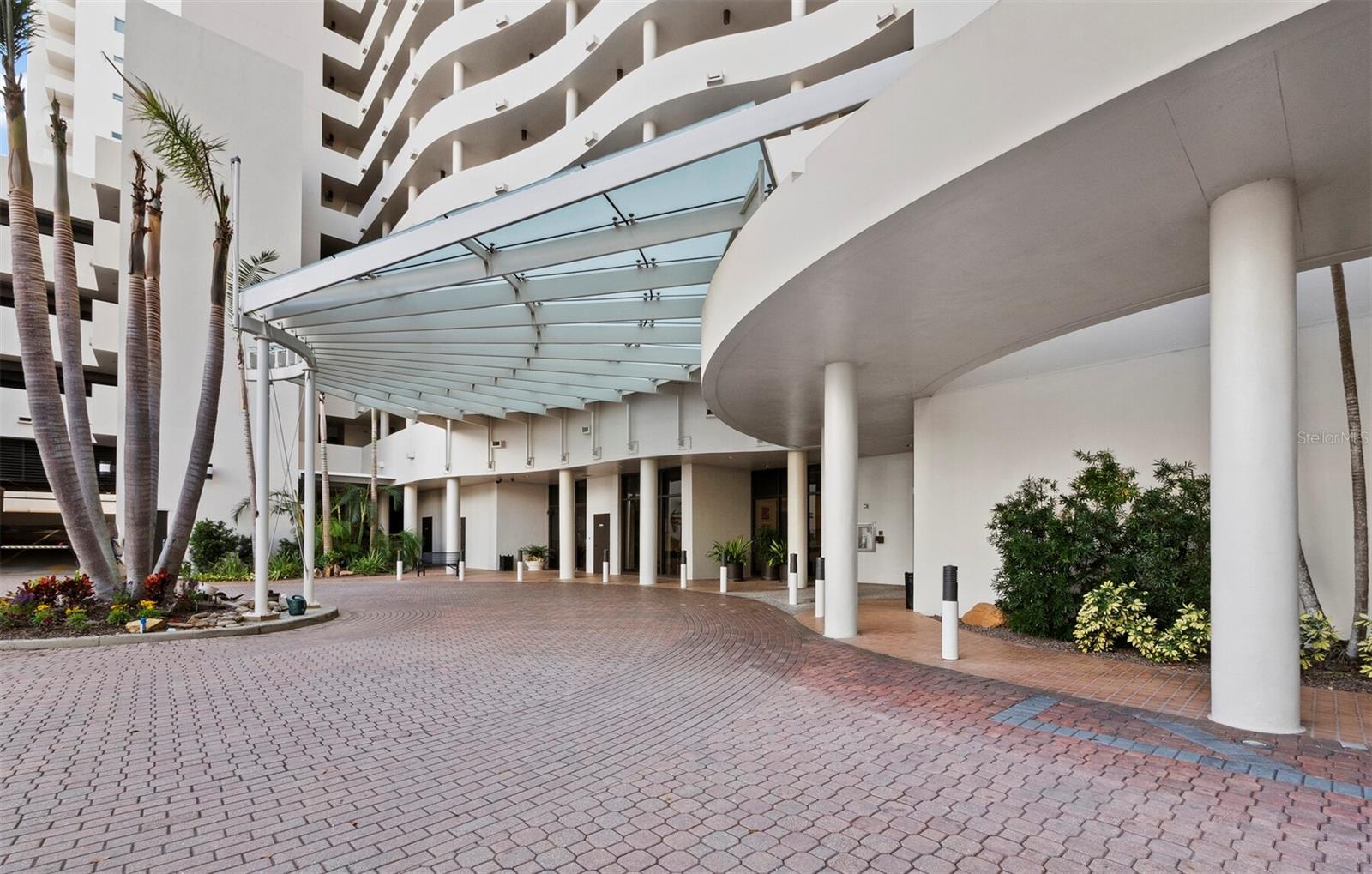 1255 N GULFSTREAM AVE #408