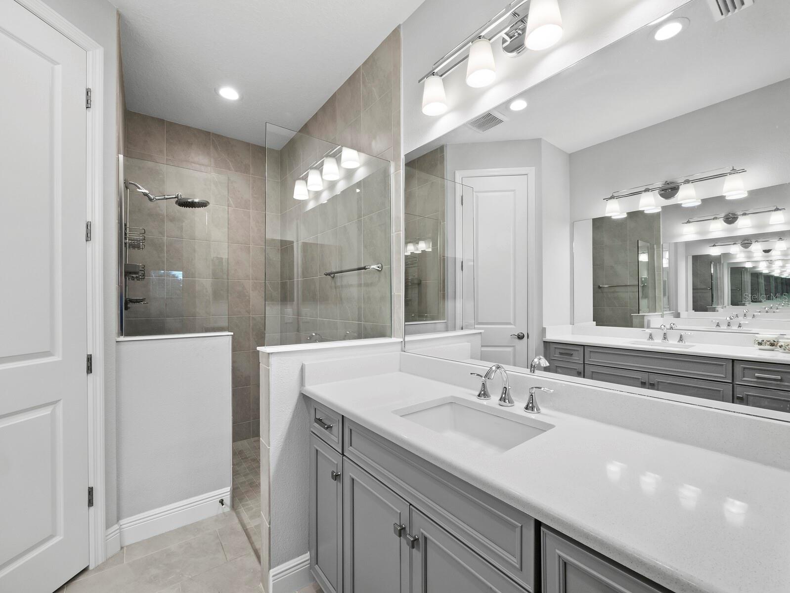 2878 BUTTERFLY JASMINE TRL