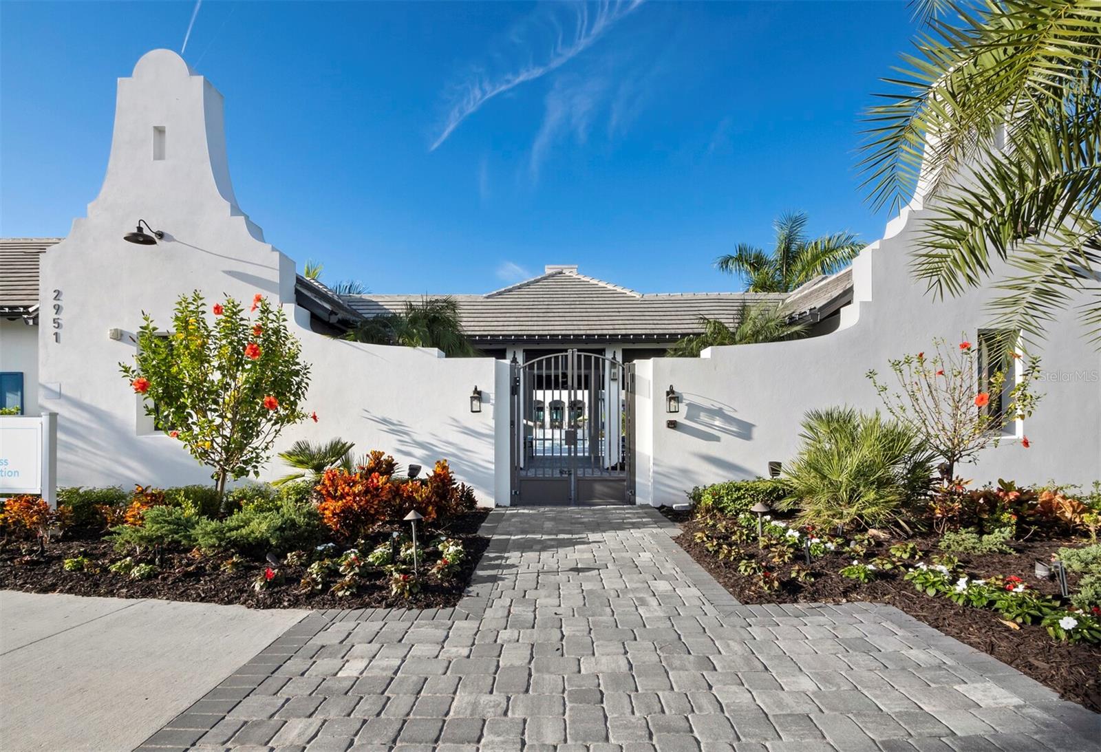 2878 BUTTERFLY JASMINE TRL