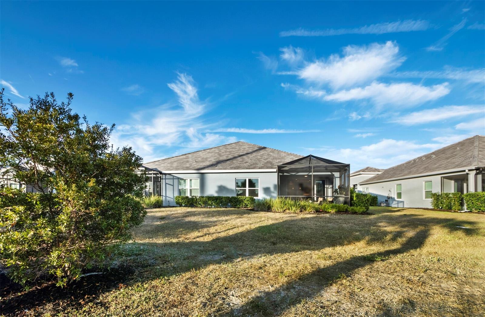 2878 BUTTERFLY JASMINE TRL