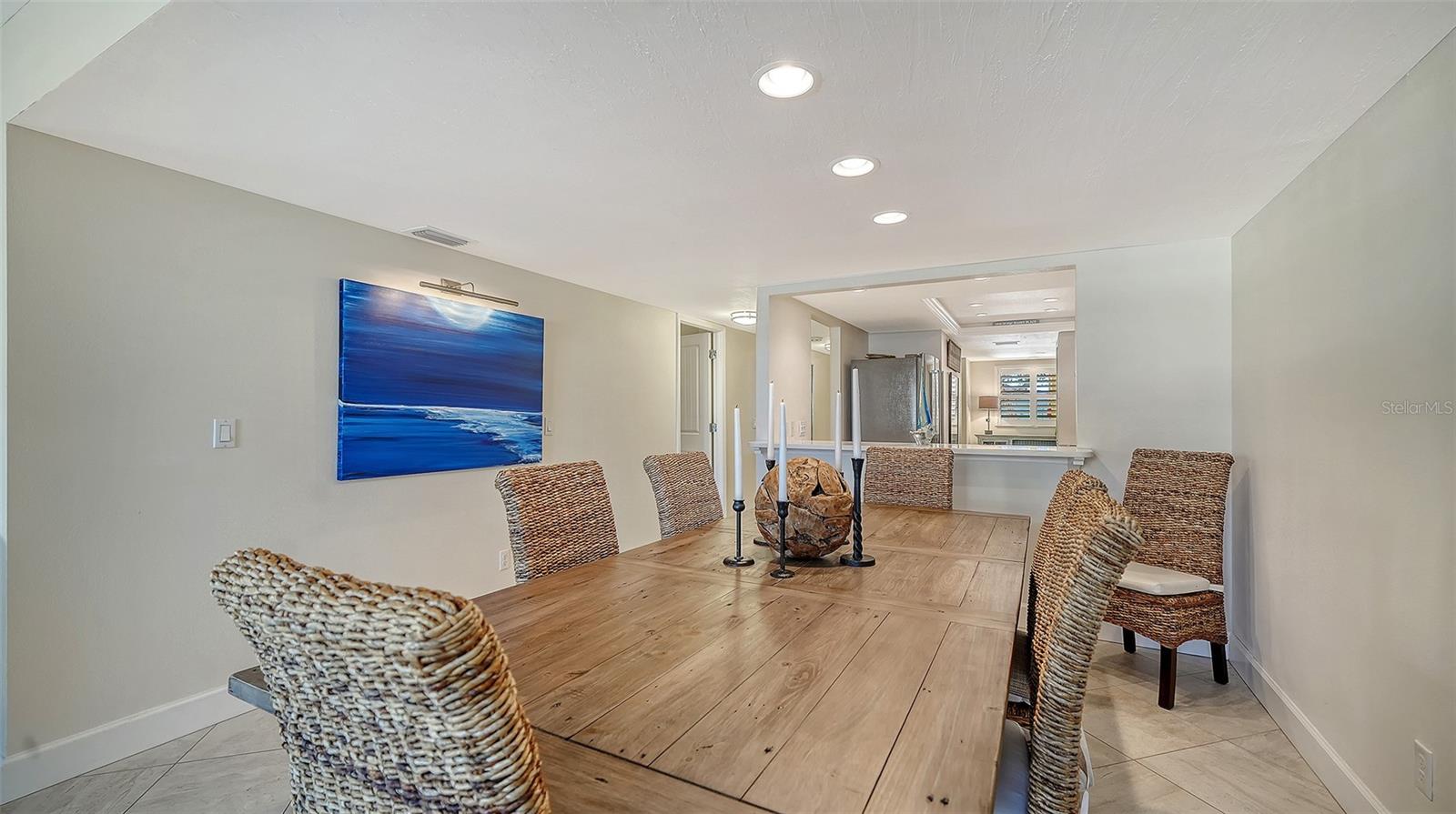 8773 MIDNIGHT PASS RD #204G