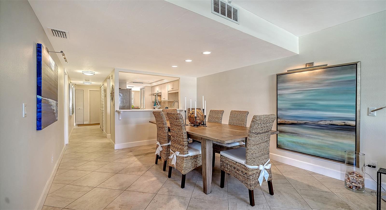 8773 MIDNIGHT PASS RD #204G